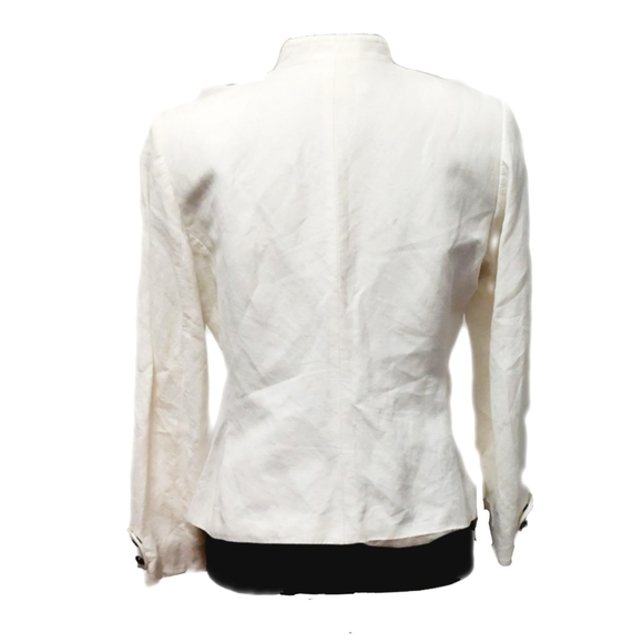 Tahari Arthur S. Levin Womens Off White Linen Petite Jacket Snap Closure Sz 8P - Picture 8 of 9